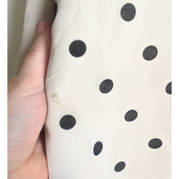 Roz & Ali extra large ivory top w/black polka dots - Picture 8 of 8